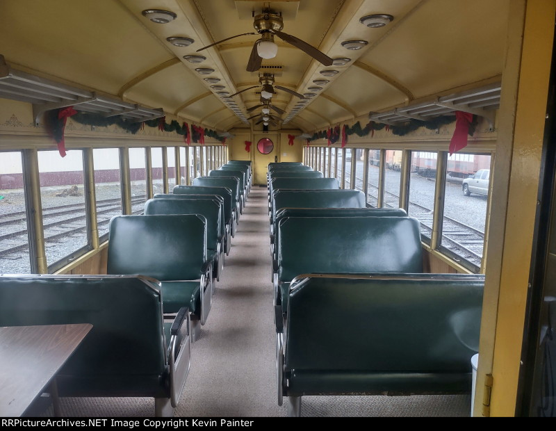 WSRR 7045 interior